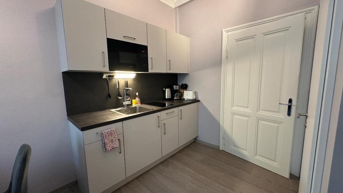 Ignaz 28 Apartment#3 *